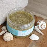 Körperpeeling mit Meersalz