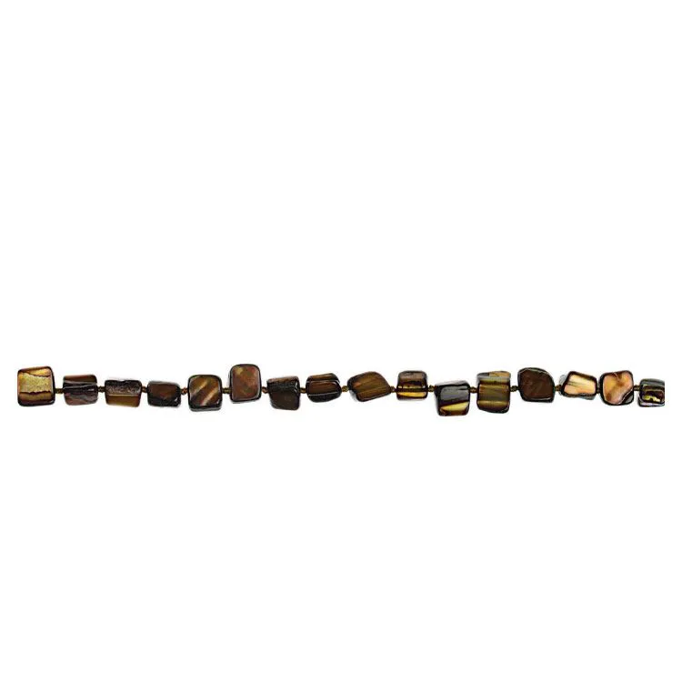 Collier avec perles café carées en nacre
