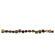 Collier avec perles café carées en nacre